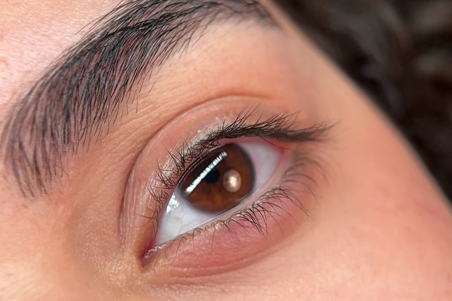 Wimpernlifting – vorher